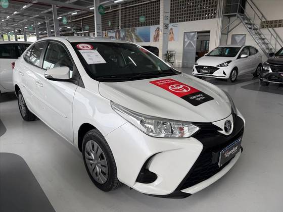 TOYOTA YARIS 1.5 16V FLEX XL MULTIDRIVE TOYOTA YARIS 1.5 16V FLEX XL MULTIDRIVE